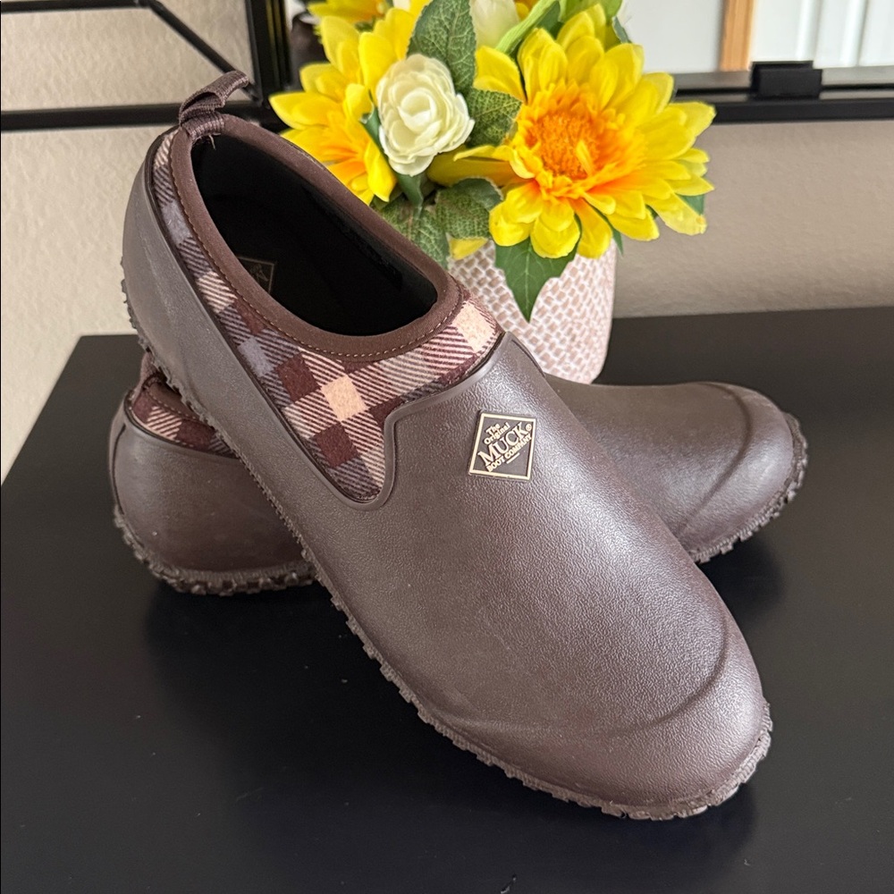 MUCK Women’s Muckster II Low Slip On - Picture 3 of 15